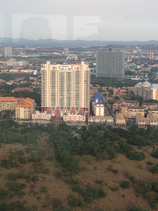 Grande Caribbean Resort 17Th Floor By Bell-Turner Pattaya Buitenkant foto